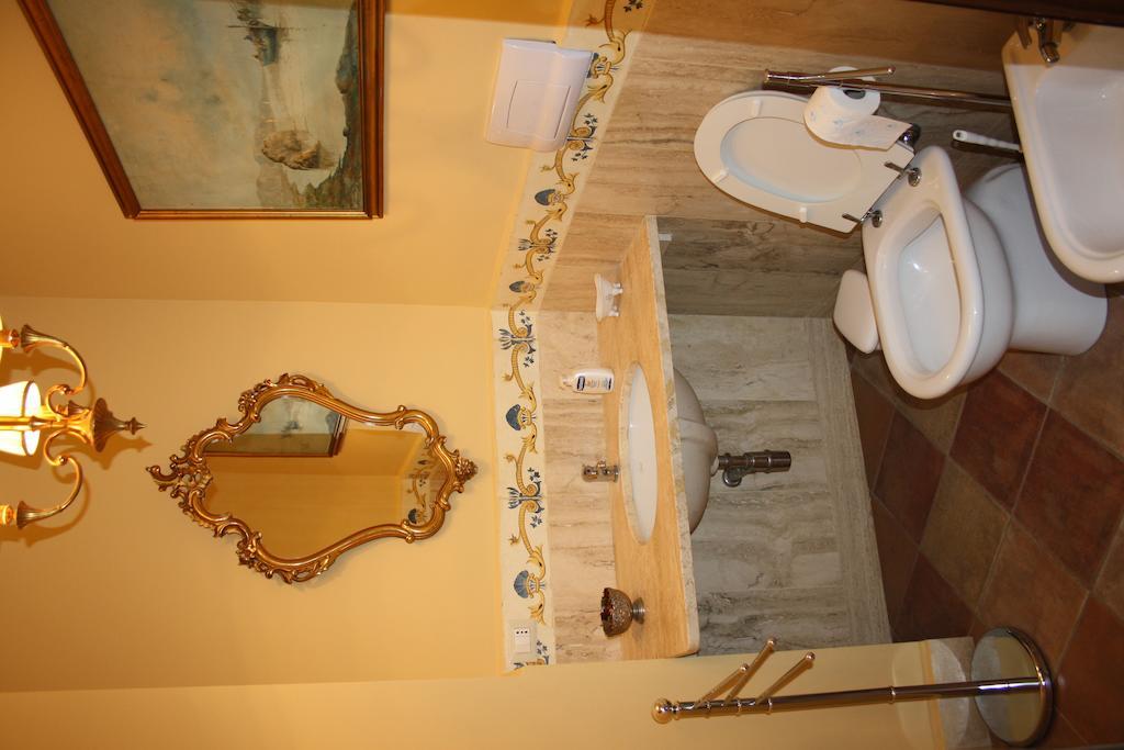 Dal Barone Vincenti Vila Isola delle Femmine Quarto foto