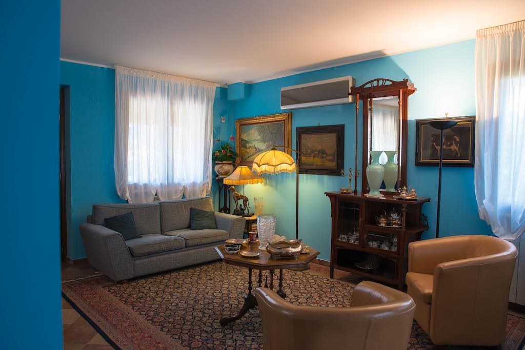 Dal Barone Vincenti Vila Isola delle Femmine Quarto foto